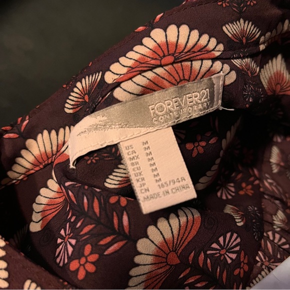 Long sleeve patterned fall faux wrap dress - Picture 3 of 5